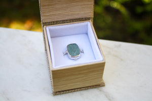 Small Burlap Ring Box